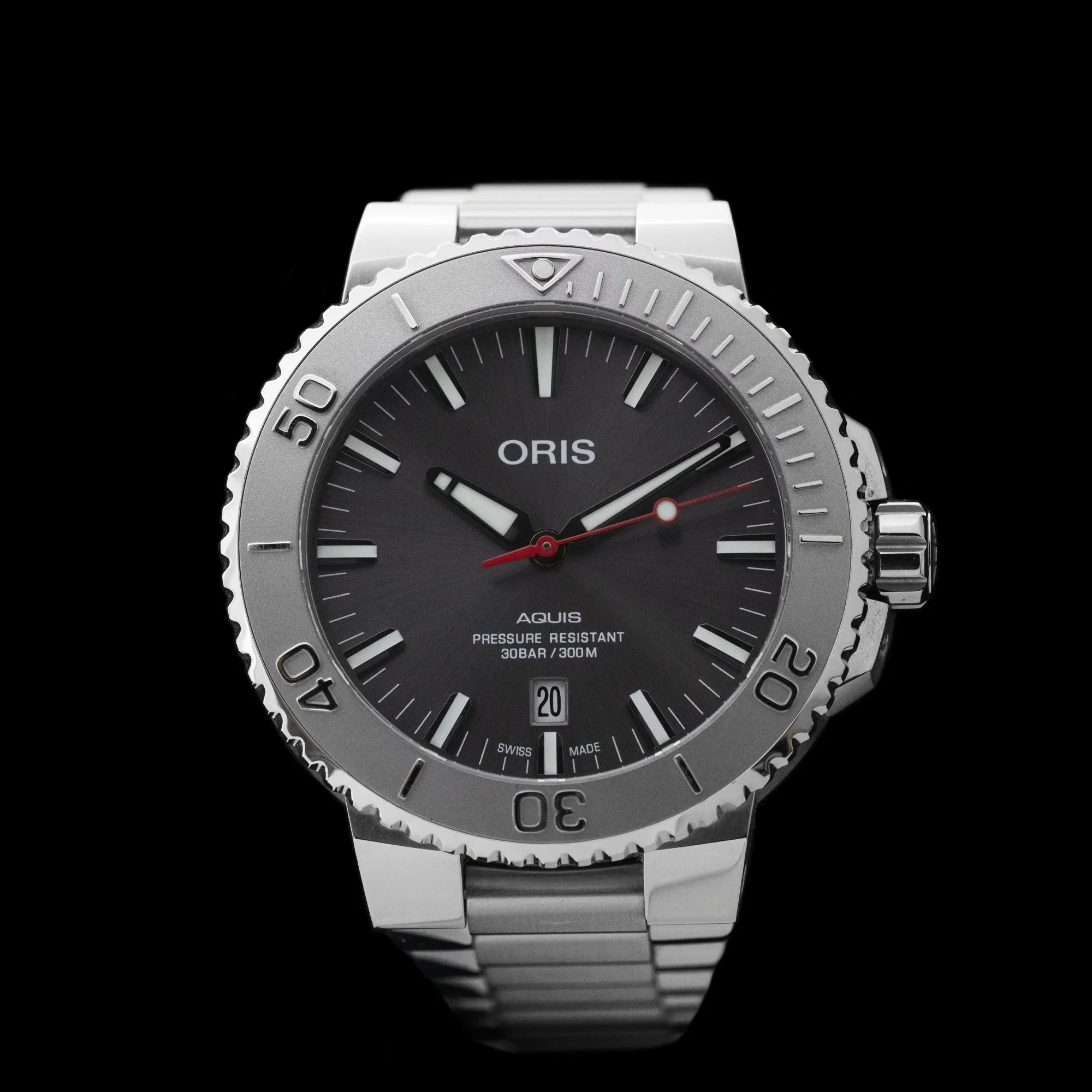 Oris - 2021 Aquis Date Relief