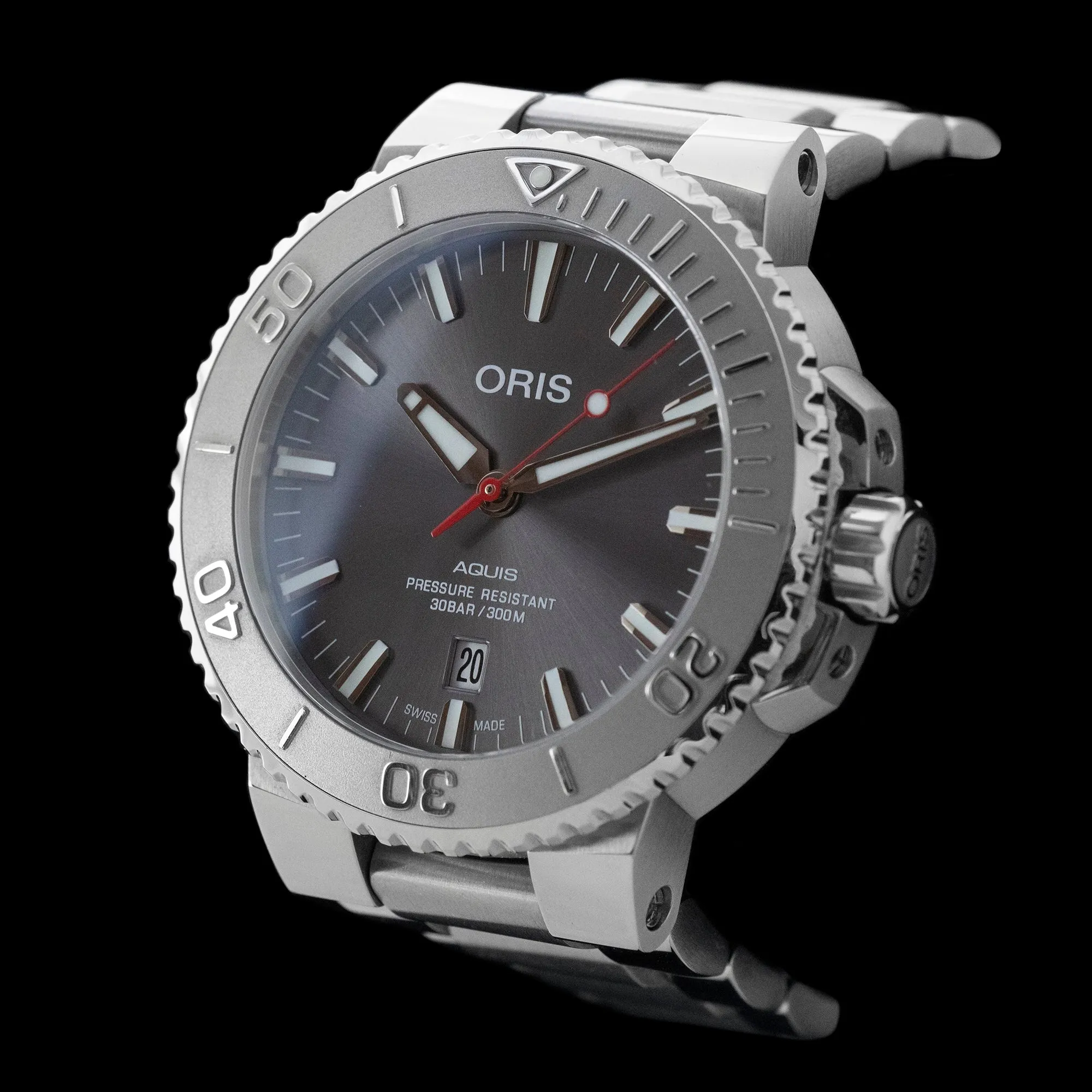 Oris - 2021 Aquis Date Relief