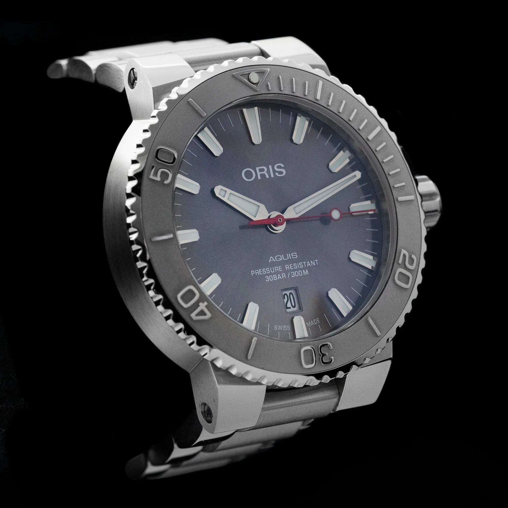 Oris - 2021 Aquis Date Relief